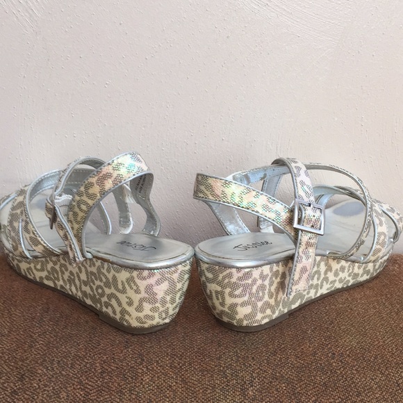 Justice Wedge Sandals - Picture 5 of 8